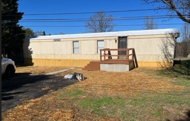 Building Photo - 124 Zina Ln
