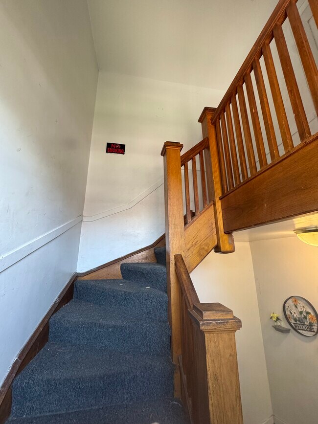 Building Photo - 4251 W Haddon Ave