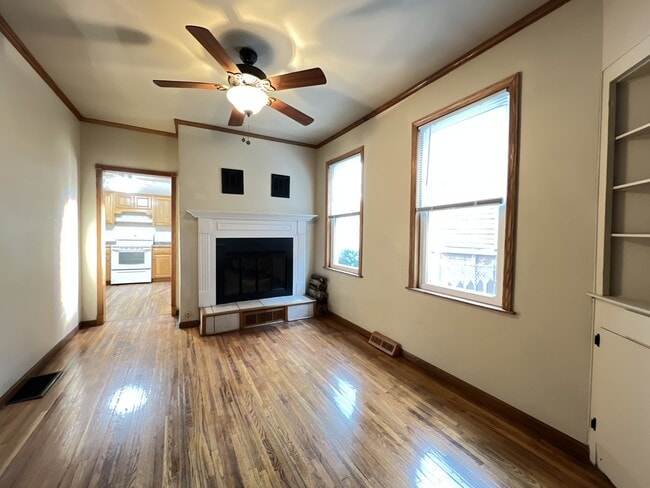 Building Photo - 2268 White St