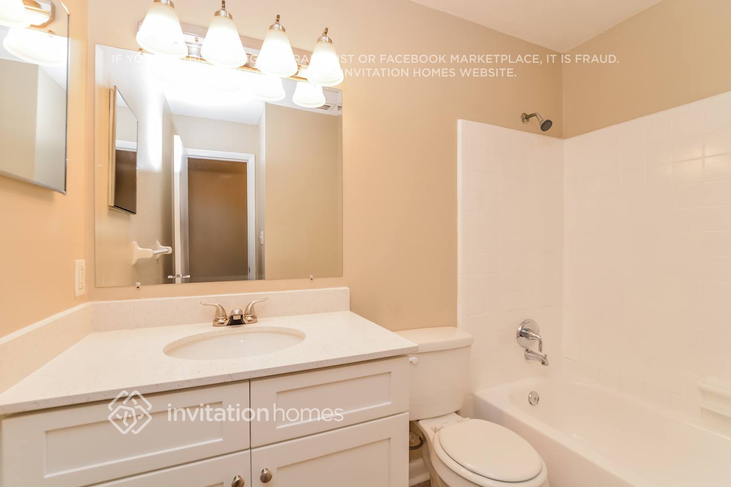 Building Photo - 990 Vincent Dr