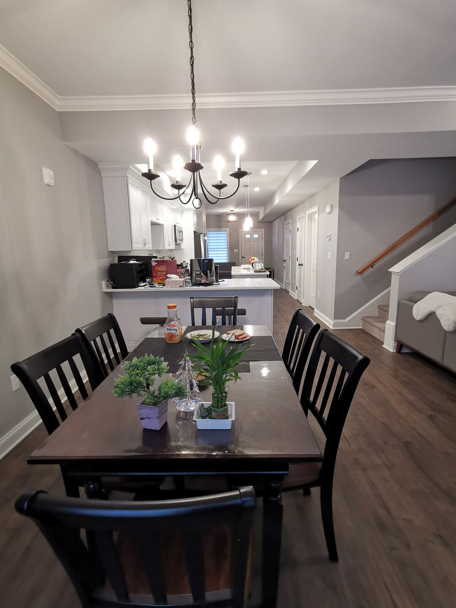 Dining Room - 868 Washington St