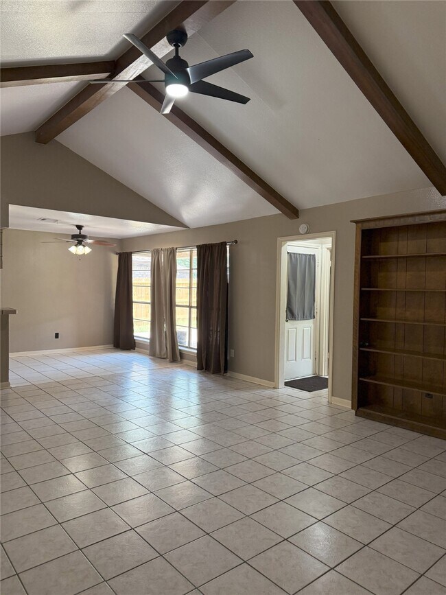 Building Photo - 21430 Park Green Dr