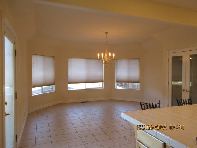 Building Photo - 2889 Rio Vista Dr