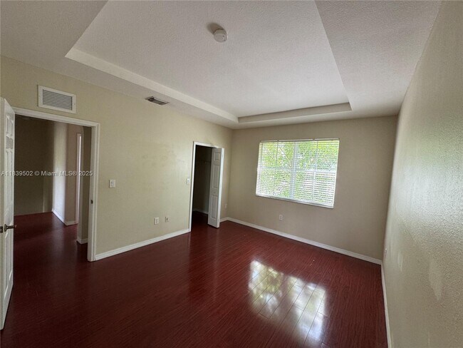 Building Photo - 27563 SW 137th Ct