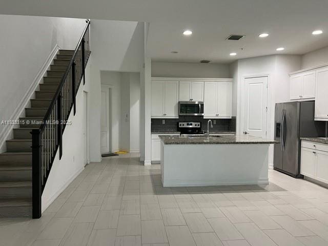 Building Photo - 11523 SW 13th Dr