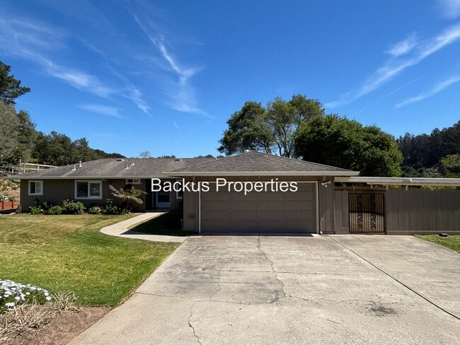 Primary Photo - Wonderful property on large acre lot on Ta...