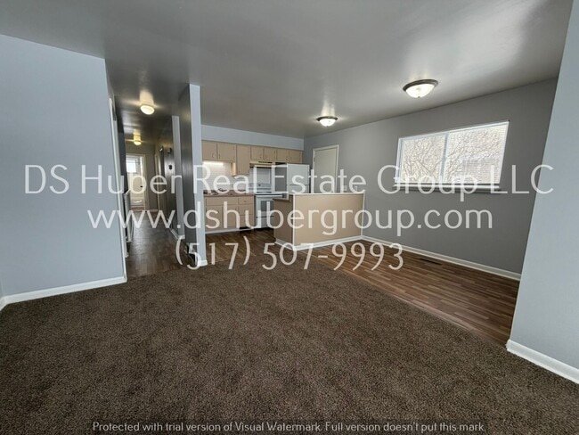 Building Photo - 133-135 Marsh Dr