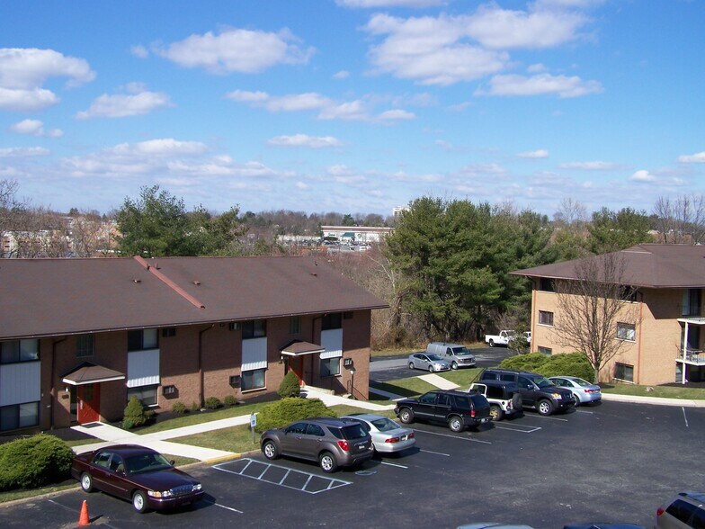 Building Photo - 1016 W Baltimore Pike