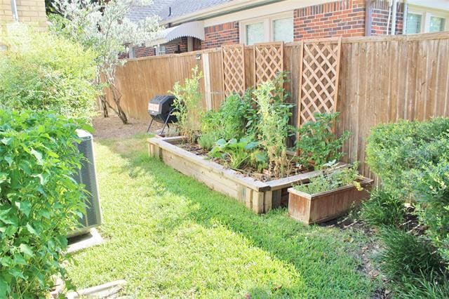 Building Photo - 6910 Casa Loma Ave