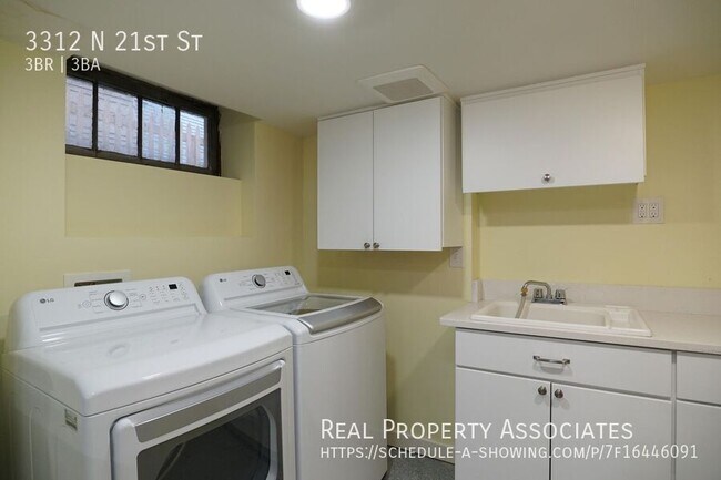 Building Photo - 3312 N 21st St