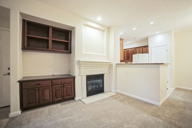 Building Photo - Charming 3BR Condo in Arvada