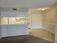 Building Photo - Mystic Gardens 2 Bedroom Condo