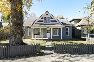 Building Photo - 605 Mathews St