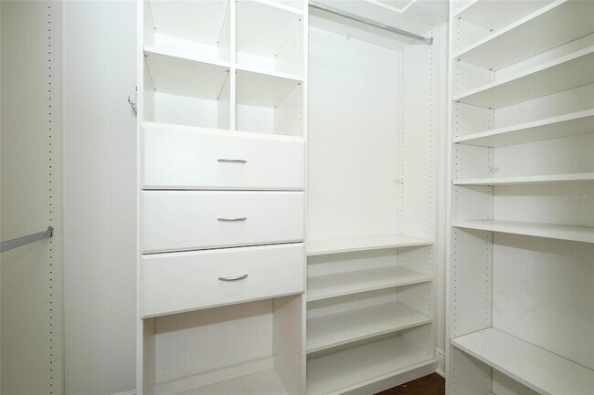 Building Photo - 5151 Vistamere Ct