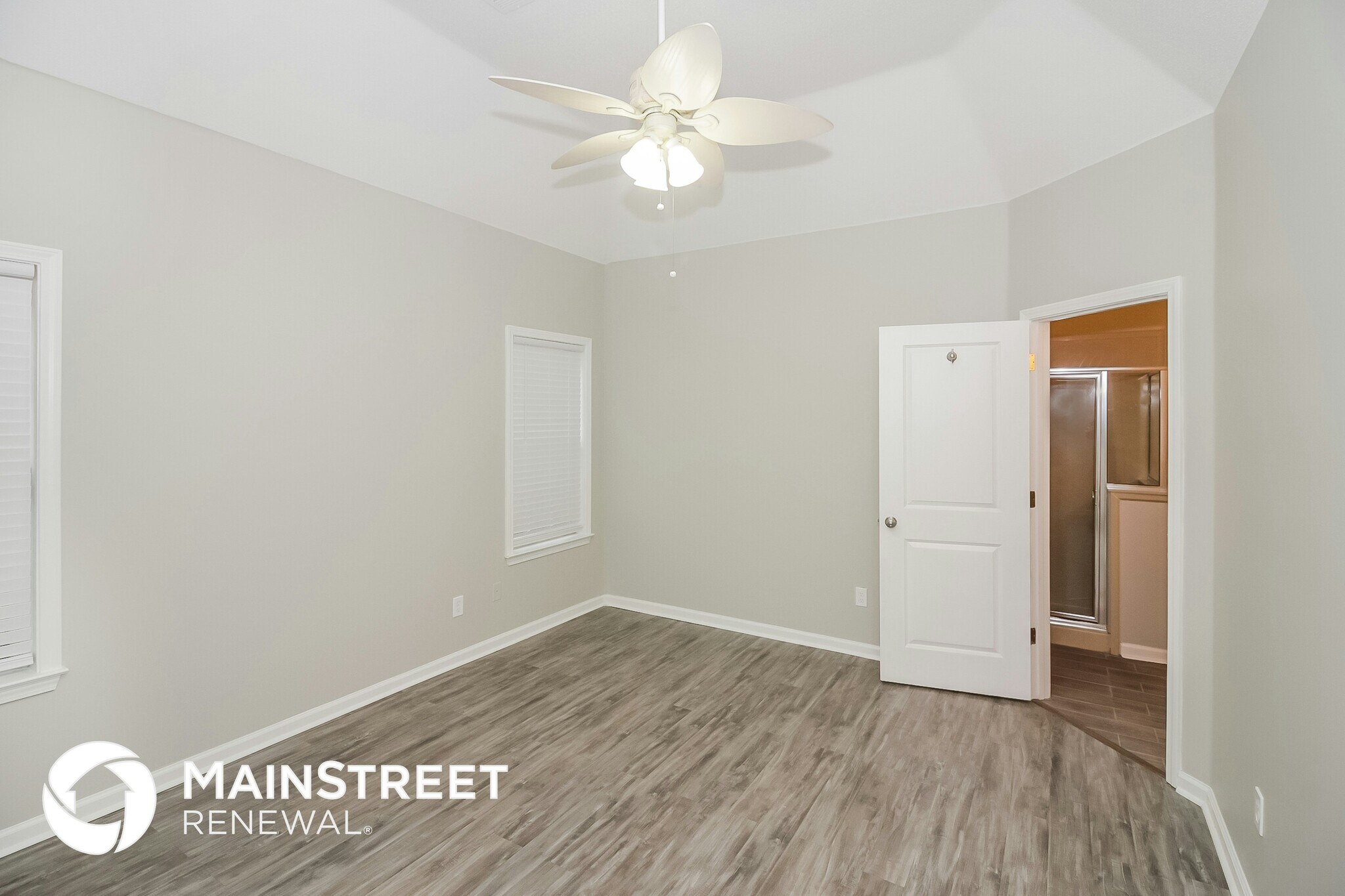 Building Photo - 372 Fleets Hill Dr