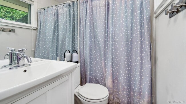 Building Photo - 9 Ocame Ave