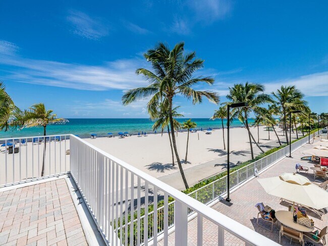 Building Photo - 2301 S Ocean Dr