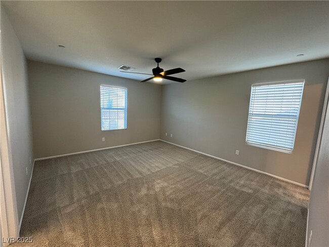 Building Photo - 3204 Brynley Ave