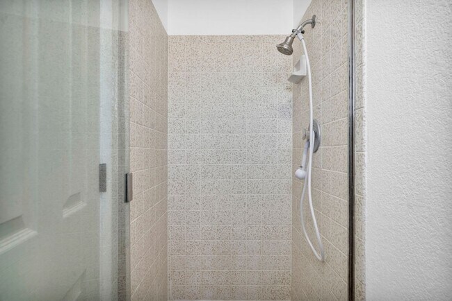 Building Photo - Country Living Single Story Home in Spanish Springs