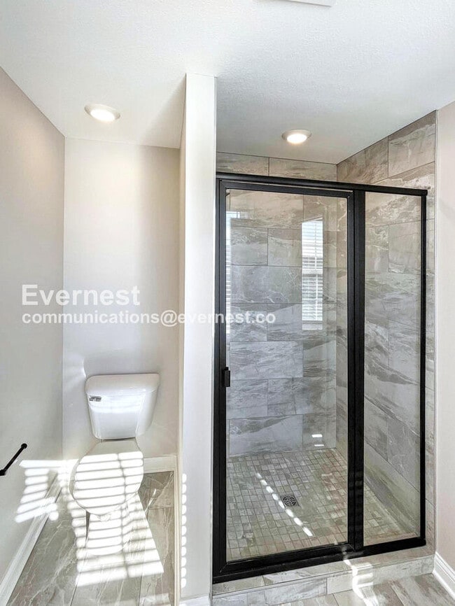 Building Photo - 1101 Cardinal Crk Dr