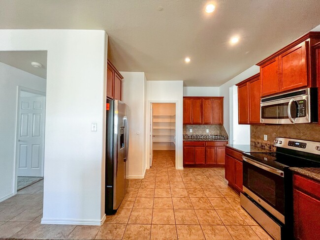 Building Photo - Available NOW!!!! This charming 1 story, 4...