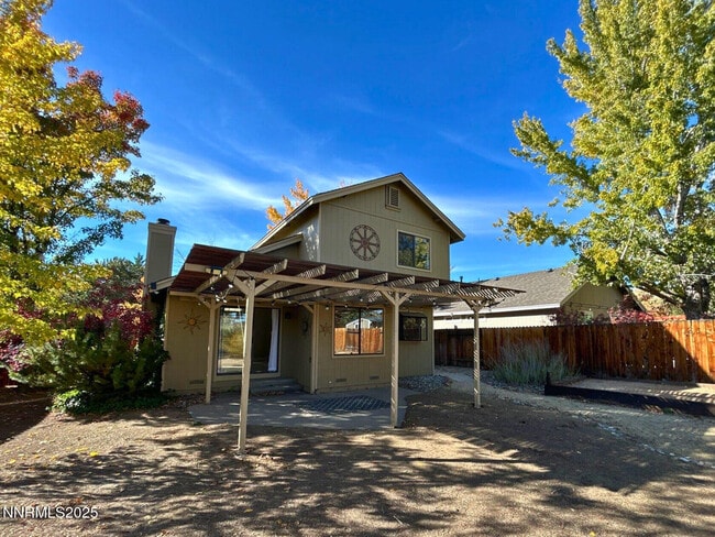 Building Photo - 5721 Royal Vista Way