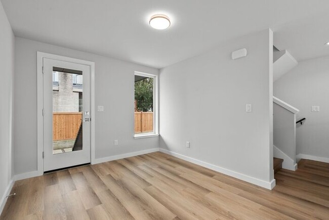 Building Photo - Stunning Brand-New Ballard Townhome with A...