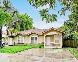 Building Photo - 22725 SW 125th Ave