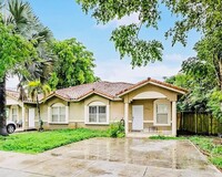 Building Photo - 22725 SW 125th Ave