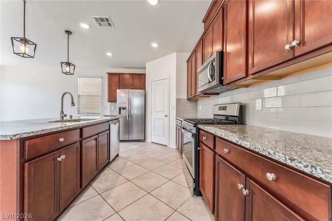 Building Photo - 5371 Boschetto St