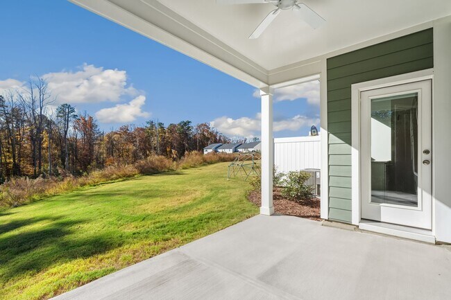 Building Photo - Briar Chapel Gem with Two-Car Garage - Ava...