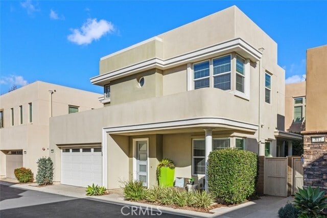 Building Photo - 814 Beacon