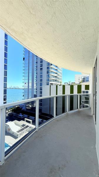 Building Photo - 601 NE 23rd St