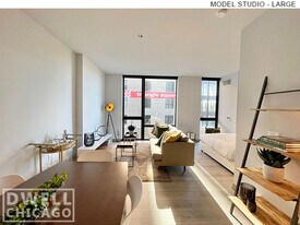 Building Photo - 2145 N Elston Ave