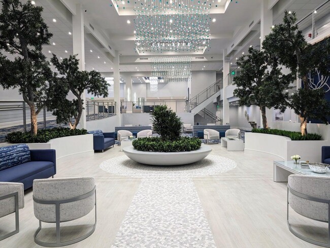 Building Photo - 7515 S Oriole Blvd