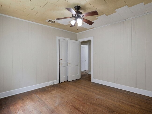 Building Photo - Shreveport - 3 Bed 1 Bath - Near LSU Med Ctr - Fresh Paint