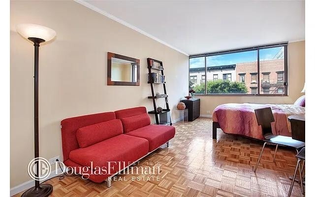 Building Photo - 393 W 49th St