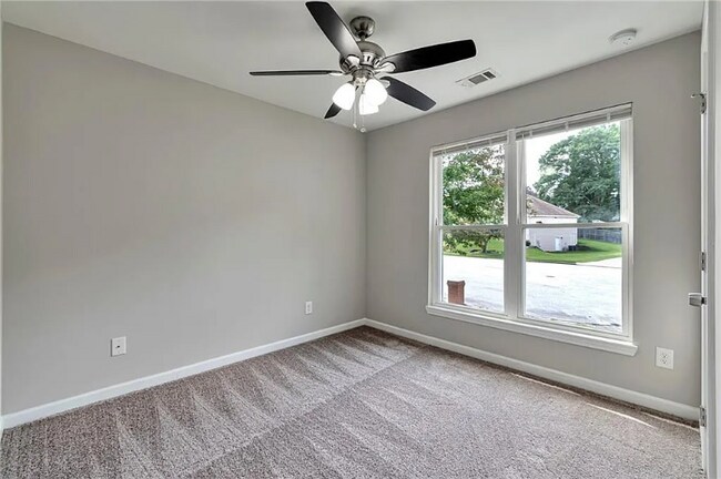 Building Photo - 439 Tara Oaks Trail