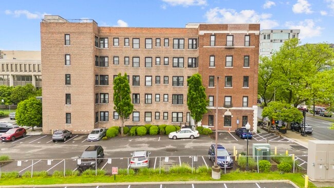Building Photo - 881 Lafayette Blvd