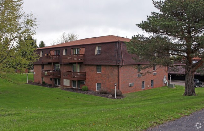 Primary Photo - Wales Ridge II Apartments