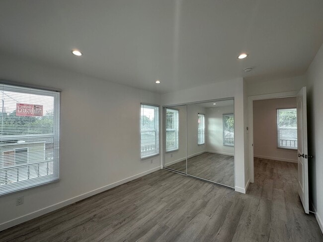 Building Photo - Stunning 3+2 ADU on a picturesque street in the sought-after Reseda neighborhood