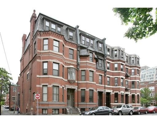 Building Photo - 32 Fairfield St