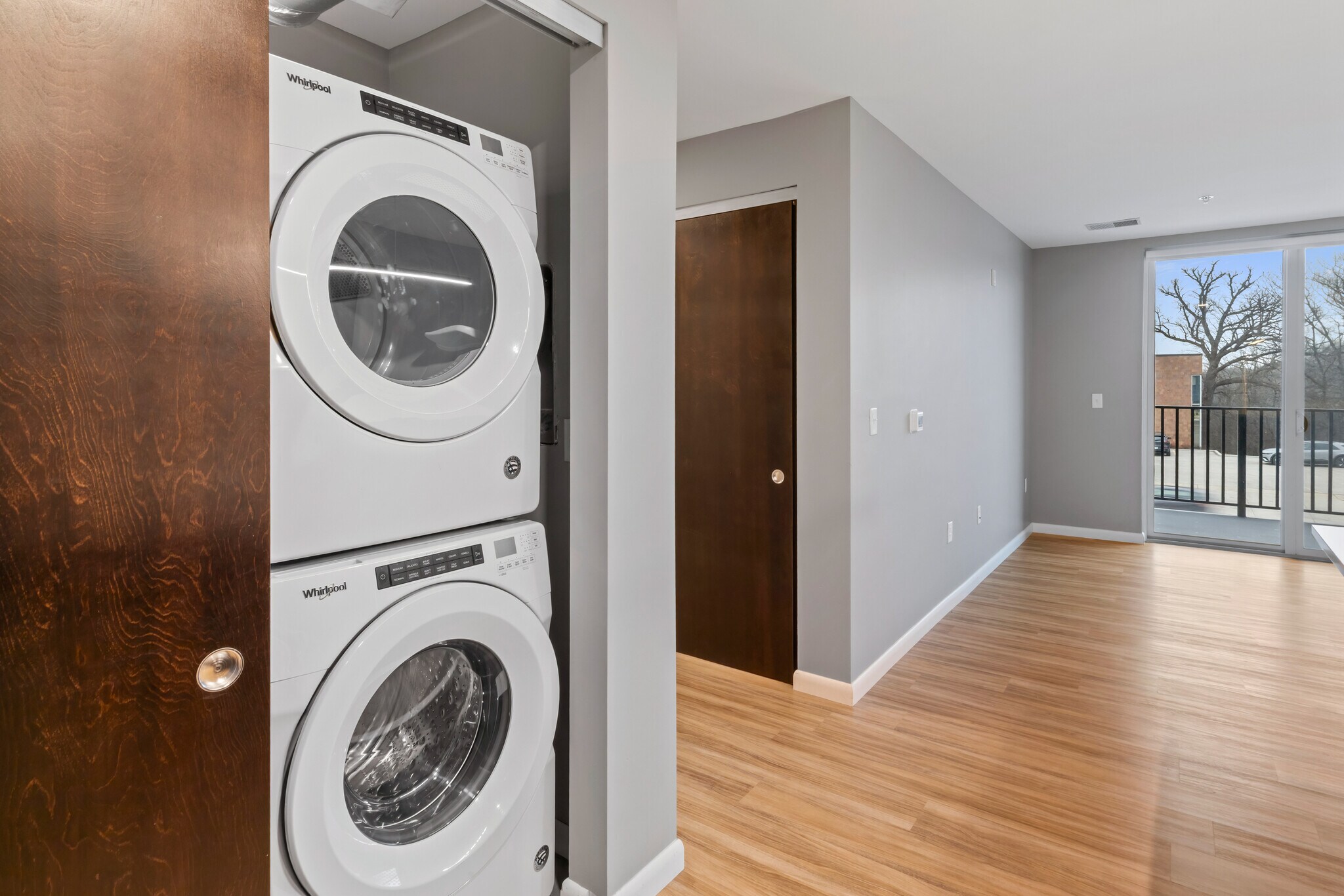 Building Photo - 8041 W Bluemound Rd