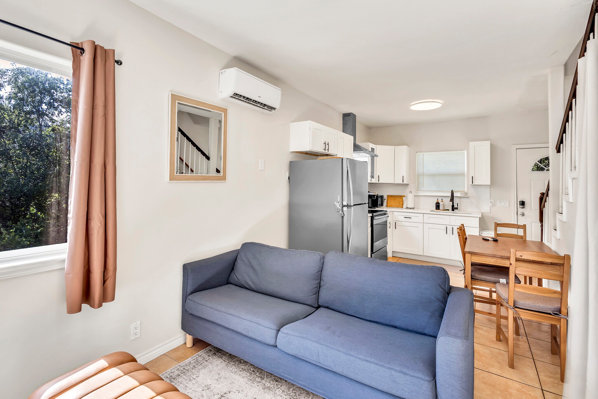 Building Photo - 4603 Lennox Dr