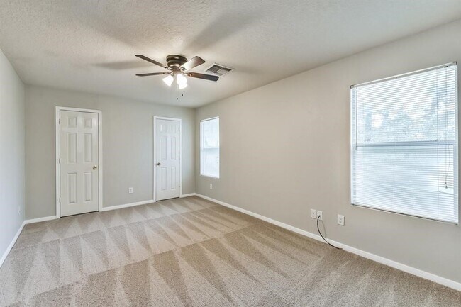 Building Photo - 9845 Youpon Ridge Way