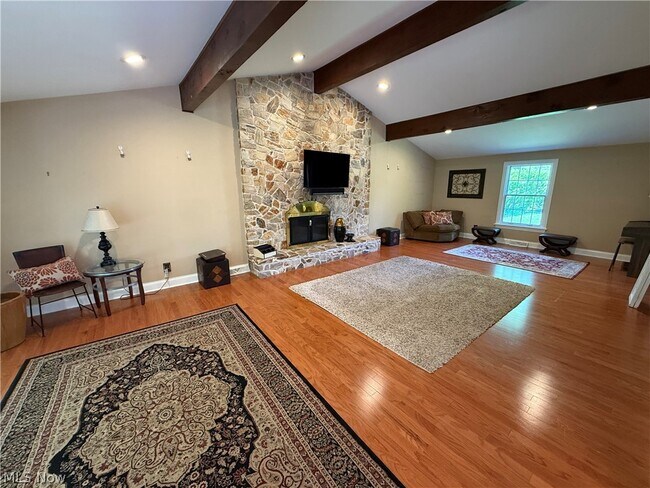 Building Photo - 6803 Cranbrook Dr