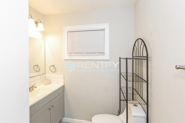 Building Photo - 12428 US-52