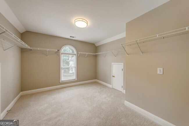 Building Photo - 950 Wilde Run Ct