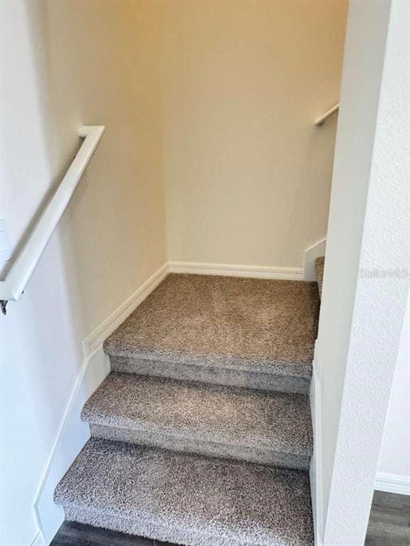 Building Photo - 16593 Barbours Crk Wy