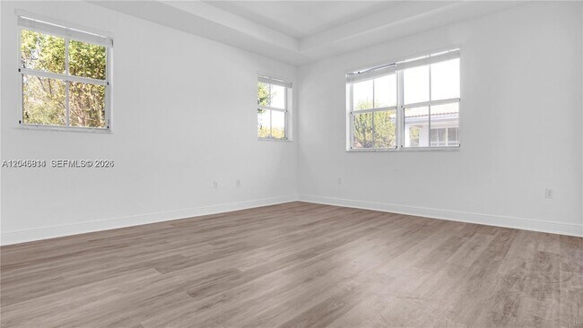 Building Photo - 10863 NW 85th St
